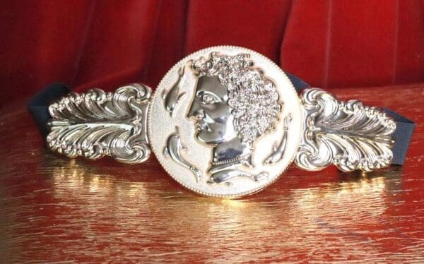 SOLD! 7808 Baroque Large Roman Head Embellished Waist Gold Belt Size S, L, M - Image 2