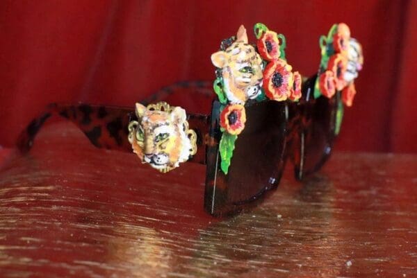 SOLD! 7856 Baroque Leopard Flowers Hand Painted Tigers Embellished Sunglasses - Image 3