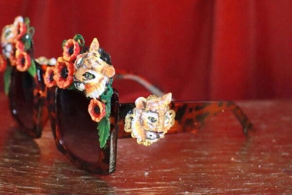 SOLD! 7856 Baroque Leopard Flowers Hand Painted Tigers Embellished Sunglasses - Image 4