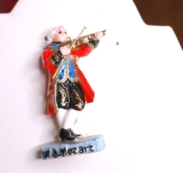 SOLD! 7872 Mozart Musical Hand Painted Brooch - Image 3