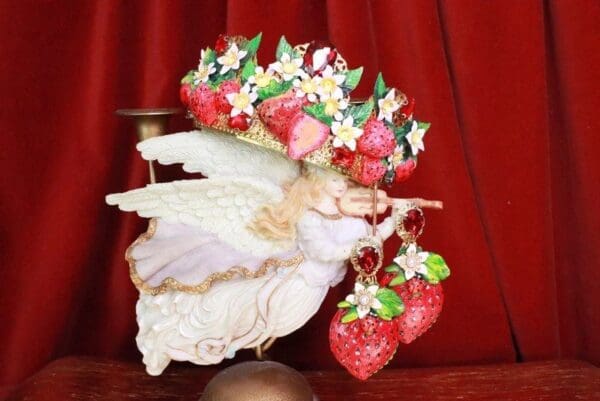 SOLD! 7845 Baroque Huge Strawberry Hand Painted Studs Earrings - Image 5