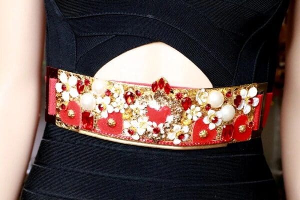 SOLD! 7888 Baroque Sacred Heart Flower Blossom Hearts Belt Size S, L, M - Image 4