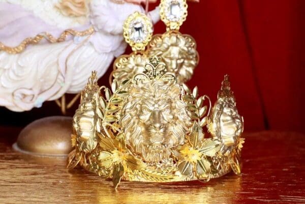 SOLD! 7892 Baroque Gold Tone Lions Leaf Flower Crown Tall Headband