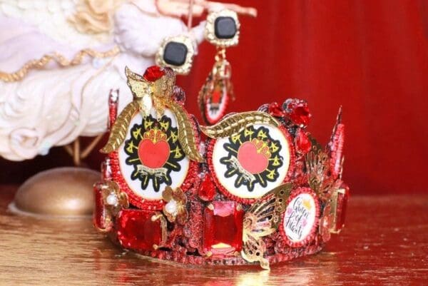 SOLD! 7954 Set Of Halloween Queen Of Hearts Headband+ Earrings - Image 3
