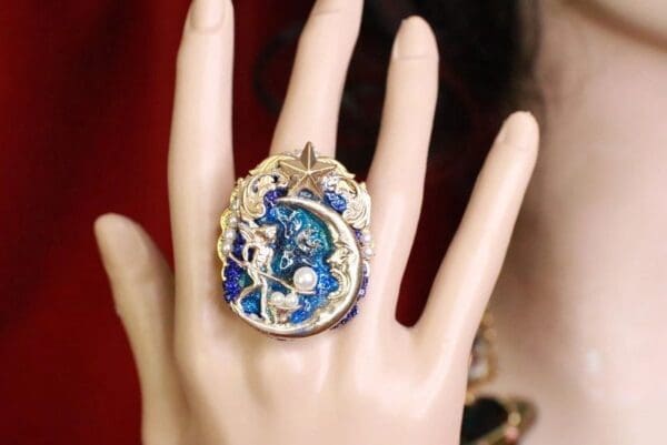 SOLD! 7960 Massive Genuine Agate Feeding The Moon Metal Adjustable Cocktail Ring - Image 5