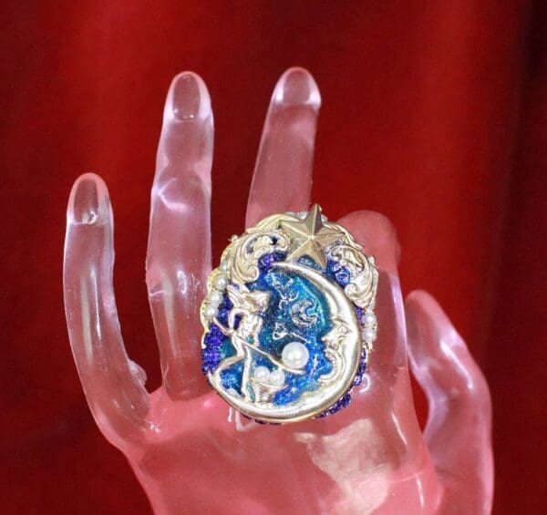 SOLD! 7960 Massive Genuine Agate Feeding The Moon Metal Adjustable Cocktail Ring - Image 2