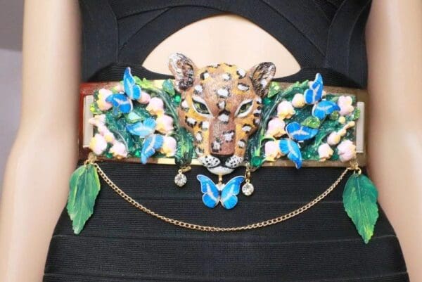 SOLD! 7968 Baroque Leopard Animal Lily Of The Valley Embellished Waist Gold Belt Size S, L, M - Image 4