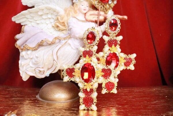 SOLD! 7978 Alta Moda Baroque Huge Filigree Red Hearts Crystal Cross Studs