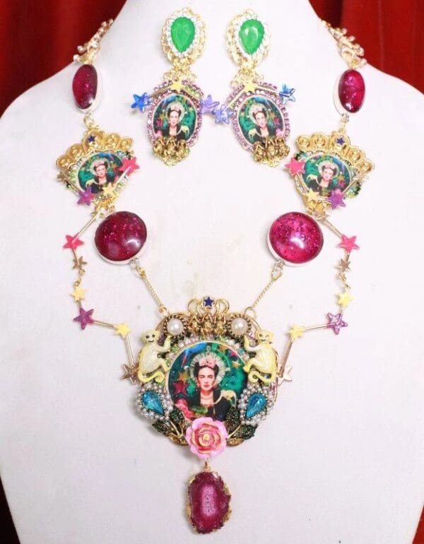 SOLD! 7996 Set Of Frida Kahlo Pastel Stars Monkey Necklace+ Earrings