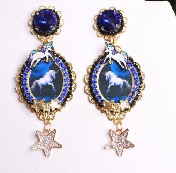 SOLD! 7998 Celestial Unicorn Stars Dark Blue Cameo Studs