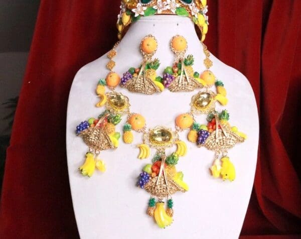 SOLD! 7858 Baroque Picnic Basket Fruits Hand Painted Studs Earrings - Image 4
