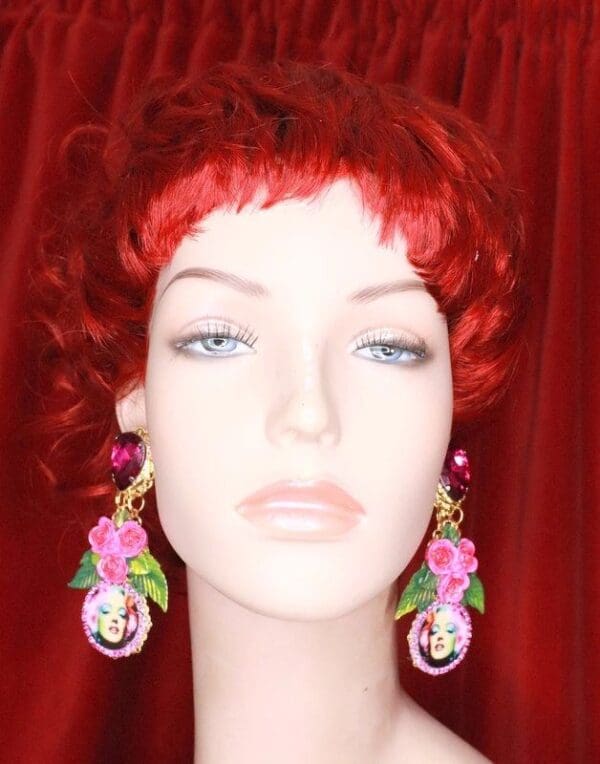 SOLD! 8065 Marilyn Monroe Fuchsia Flowers Earrings Studs - Image 3