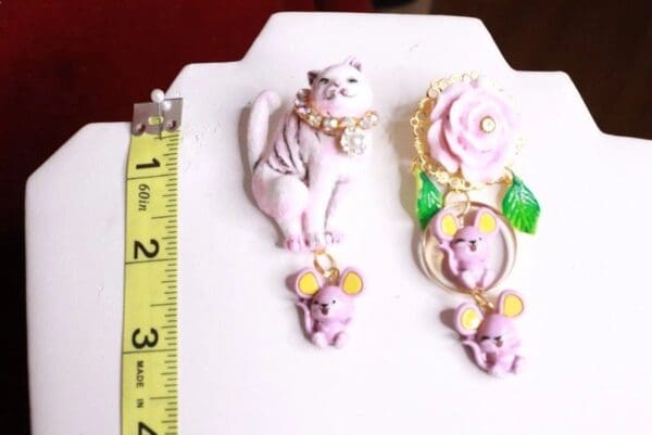 SOLD! 8068 Irregular Cat Mice Rose Hand PaintedEarrings - Image 3