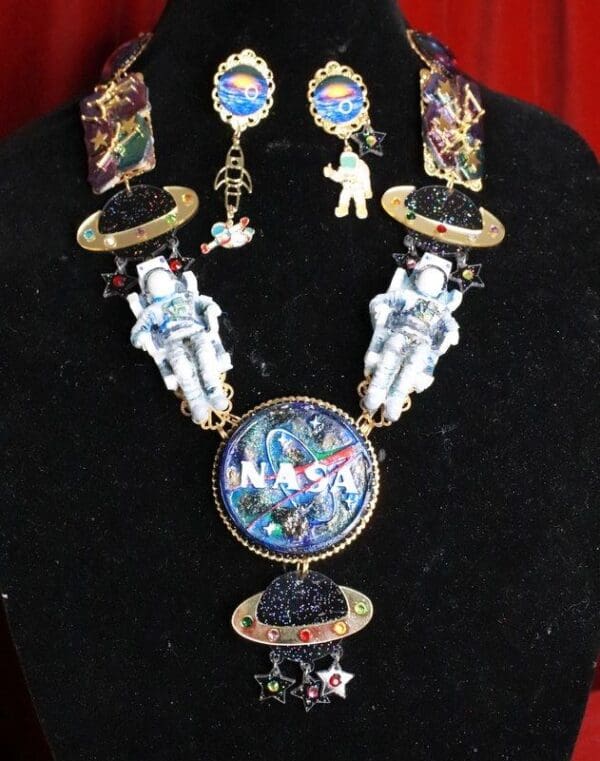 SOLD! 8074 Set Of Celestial NASA Astronauts Iridescent Necklace+ Earrings