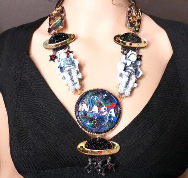 SOLD! 8074 Set Of Celestial NASA Astronauts Iridescent Necklace+ Earrings - Image 10
