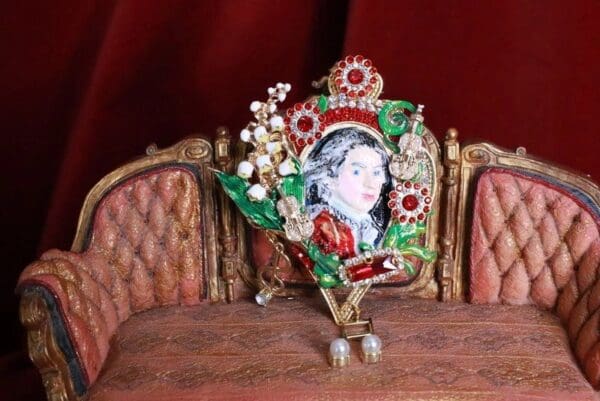 SOLD! 8169 Mozart Musical Hand Painted Lily Of The Valley Massive Brooch - Image 2