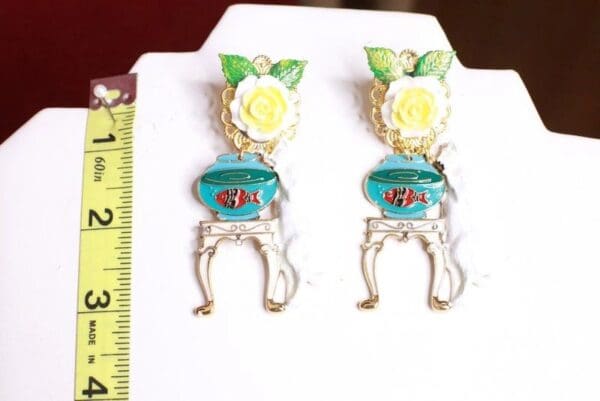SOLD! 8184 Runway Baroque Cat Aquarium Roses Adorable Earrings - Image 6