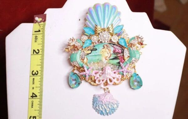 SOLD! 8203 Birth Of Venus Vintage Style Dragons Shell Pink Octopus Huge Stunning Brooch - Image 9