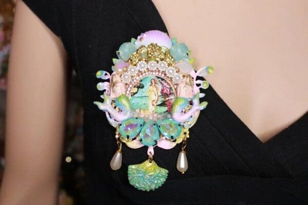 SOLD! 8204 Birth Of Venus Vintage Style Dragons Shell Pink Octopus Huge Stunning Brooch