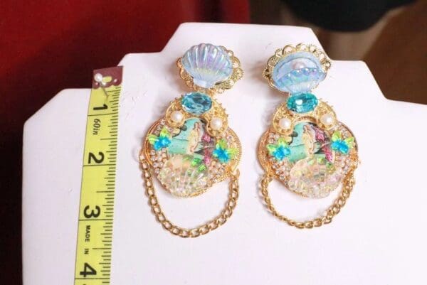 SOLD! 8214 Birth Of Venus Tall Shell Octopus Victorian Cameo Earrings Studs - Image 7