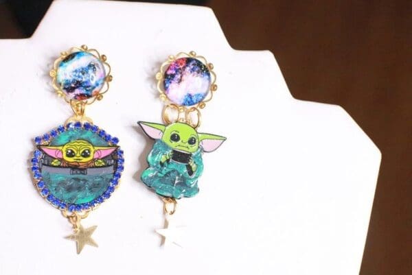 SOLD! 8231 Enamel Stars Star Irregular Skywalker Mandalorian Elegant Earrings - Image 4