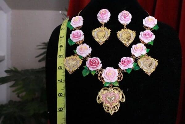 SOLD! 8234 Set Of Baroque Sacred Heart Pale Roses Statement Necklace+ Earrings - Image 7