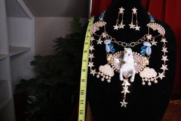 SOLD! 8297 Set Of Art Jewelry 3D Effect Unicorn Genuine Lace Agate Topaz Necklace+ Earrings - Image 6