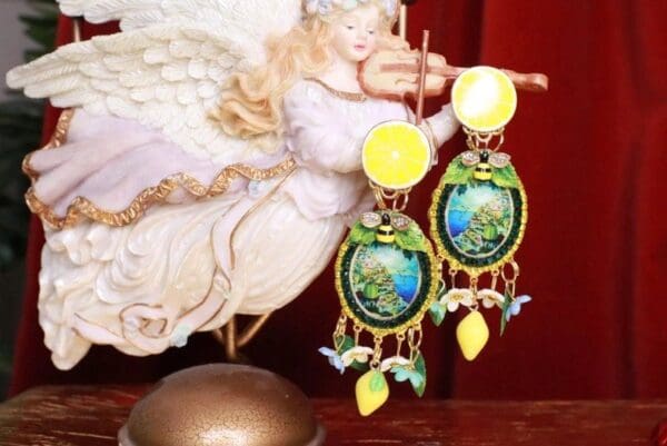 SOLD! 8309 Italian Taormina Cameo Enamel Bee Lemon Fruit Studs Earrings - Image 2