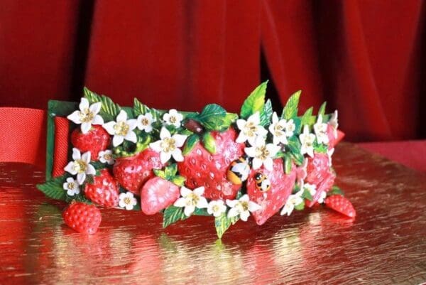 SOLD! 8359 Baroque Strawberry Hand Painted Embellished Waist Gold Belt Size S, L, M - Image 4