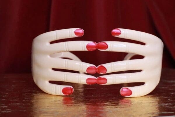 SOLD! 8379 Funky Hands Nails Sunglasses - Image 2