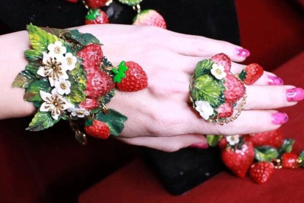 SOLD! 8384 Art Jewelry Vivid Strawberry 3D Effect Bracelet - Image 3