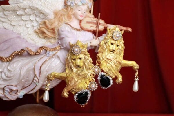 SOLD! 8449 Baroque Lions Massive Hand Painted Pearl Studs Earrings