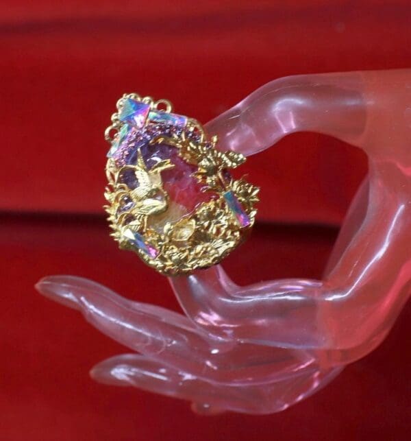 SOLD! 8476 Asian Japanese Crane Embellished Genuine Agate Cocktail Adjustable Ring