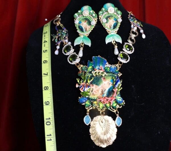 SOLD! 8491 Rococo Paintings Bathing Diana Hand Painted Massive Statement Necklace - Image 3