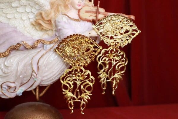 SOLD! 8507 Japanese Revival Gold ToneAgate Studs Earrings