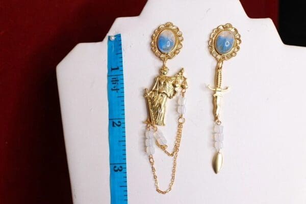 SOLD! 8514 Justice Sword Irregular Gold Tone Studs Earrings - Image 3