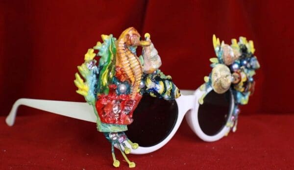 SOLD! 8518 Nautical Sea Horse Sea Fish Embellished Sunglasses - Image 2