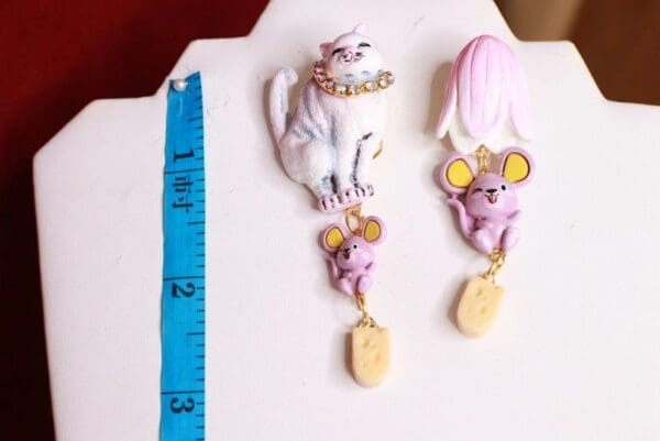SOLD! 8519 Irregular Cat Mice Rose Hand PaintedEarrings - Image 3