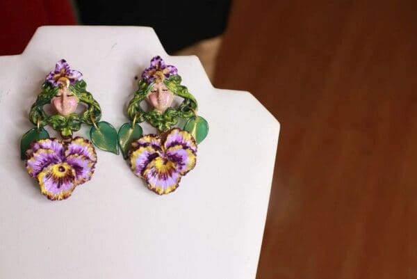 SOLD! 8523 Art Deco Goddess Lilac Flower Hand Painted Studs Earrings - Image 3