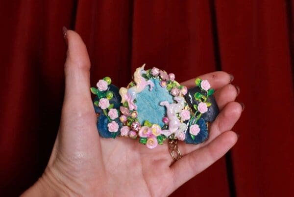 SOLD! 8555 Barrette Baroque Genuine agates Unicorns - Image 3