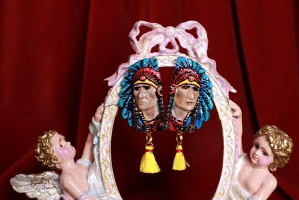 SOLD! 8557 Native Indian American Chief Hand Painted Light Weight Earrings - Image 7