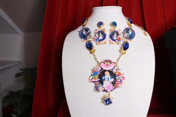 SOLD! 8563 Set Of Alice In Wonderland Adorable Necklace+ Earrings - Image 8