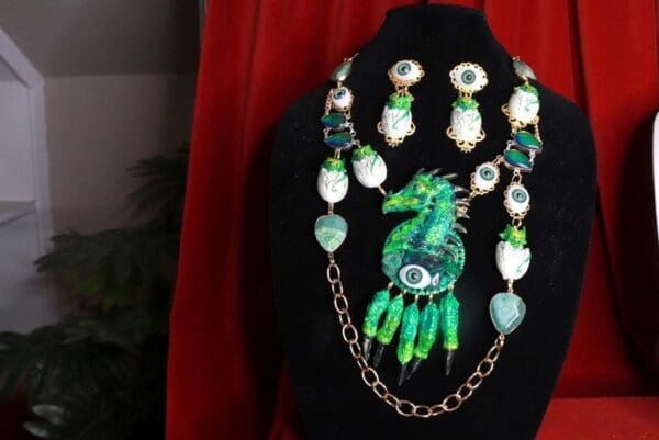 SOLD! 8564 Medieval Genuine Druzy Agate Gemstones Dragon's Babies Necklace - Image 4