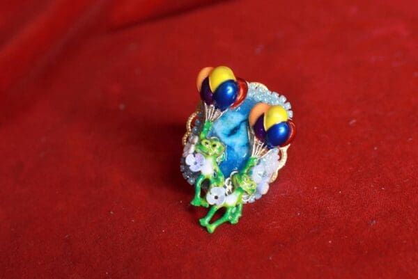 SOLD! 8565 Genuine Crysocolla Gemstones Adorable Frogs Balloon Adjustable Cocktail Ring - Image 7