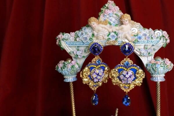 SOLD! 3357 Total Baroque Hydrangea Blue Heart Earrings Studs - Image 9