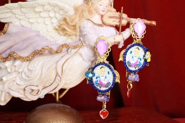 SOLD! 8574 Alice In Wonderland Fuchsia Studs Earrings