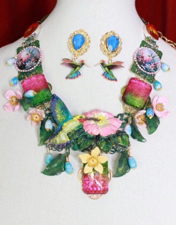 SOLD! 8647 Art Jewelry 3D Effect Hand Painted Hummingbird Genuine Tourmaline Massive Statement Necklace+ Earrings - Image 2
