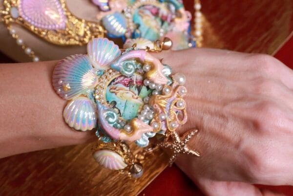 SOLD! 8668 Birth Of Venus Adjustable Bracelet - Image 2