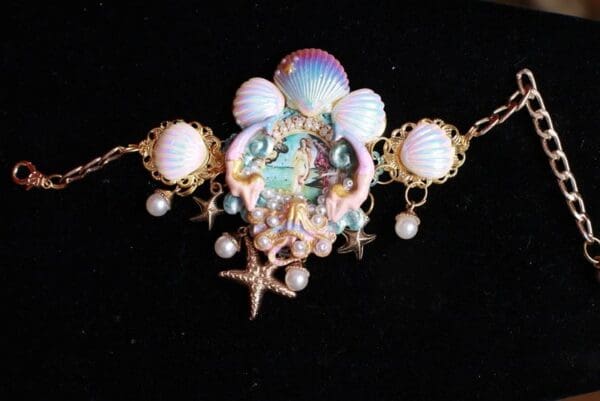 SOLD! 8668 Birth Of Venus Adjustable Bracelet - Image 6