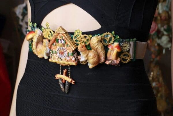 SOLD! 8692 Art Jewelry Oak Coo Coo Clock Squirrels Embellished Waist Gold Belt Size S, L, M - Image 8